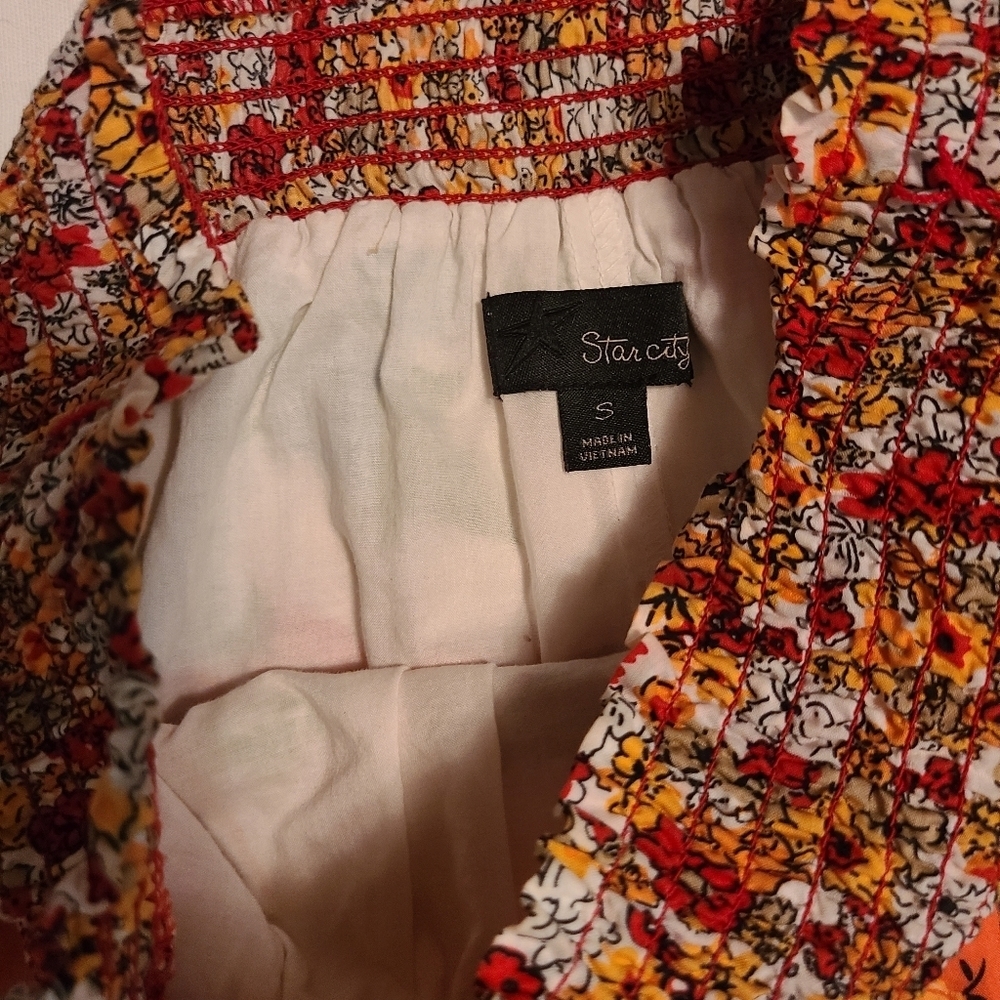 Nwot spring summer floral skirt Hp🔥🔥🔥🔥 - Picture 4 of 4